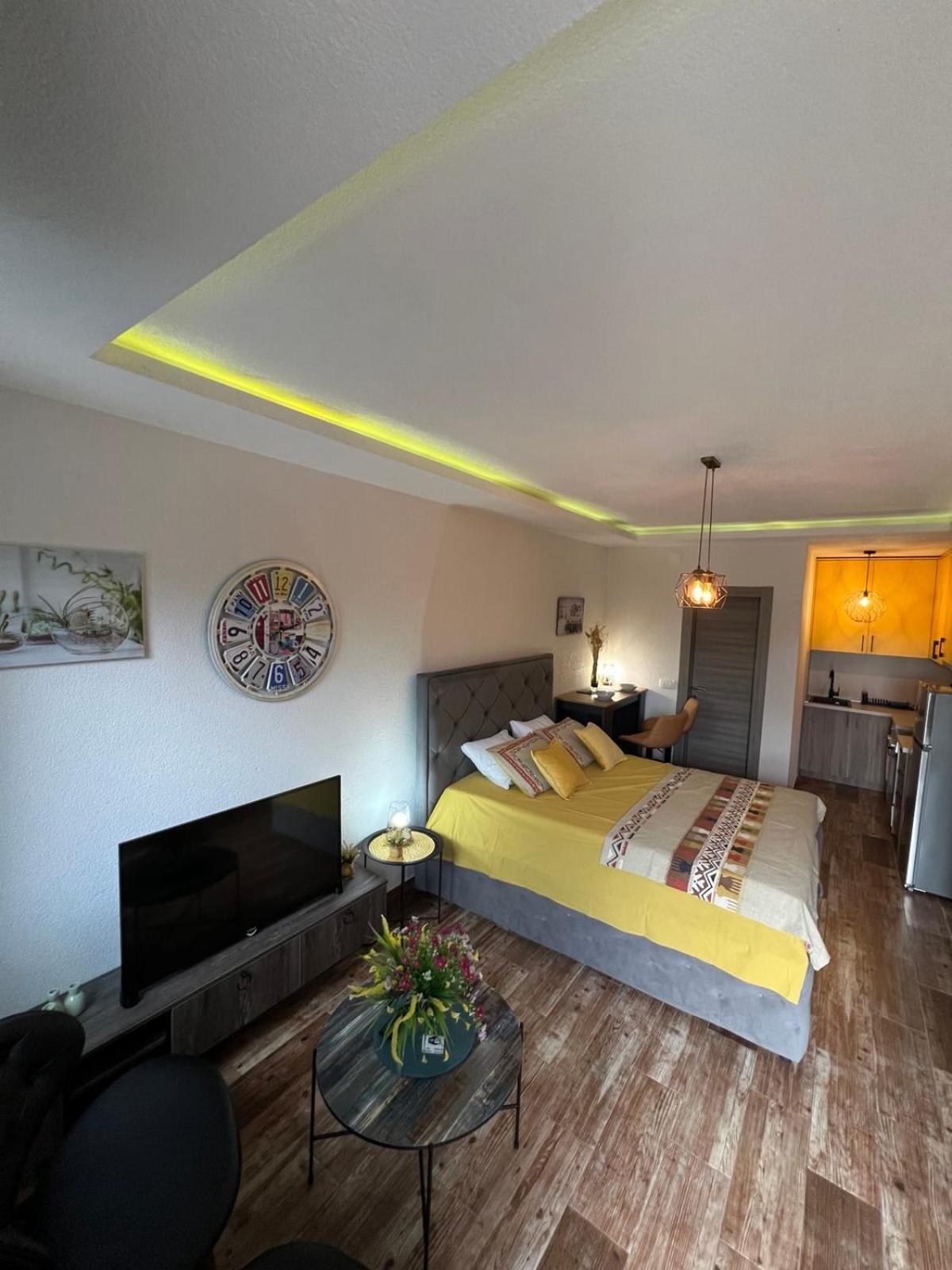 Casa Del Sole Lux Apartment Котор Екстериор снимка