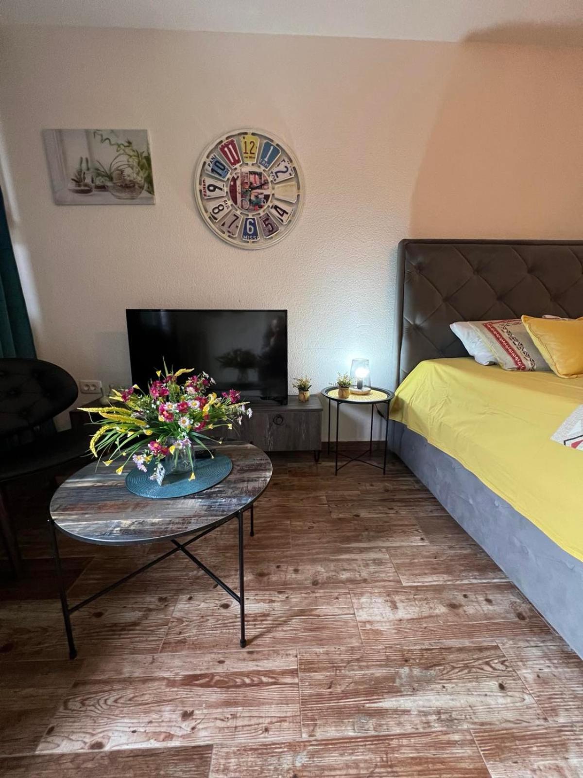 Casa Del Sole Lux Apartment Котор Екстериор снимка