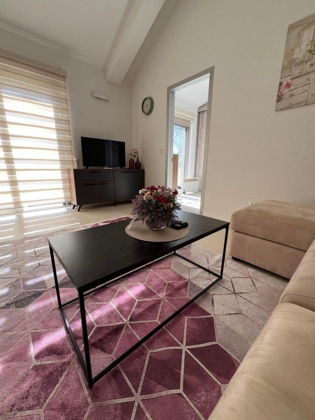 Casa Del Sole Lux Apartment Котор Екстериор снимка