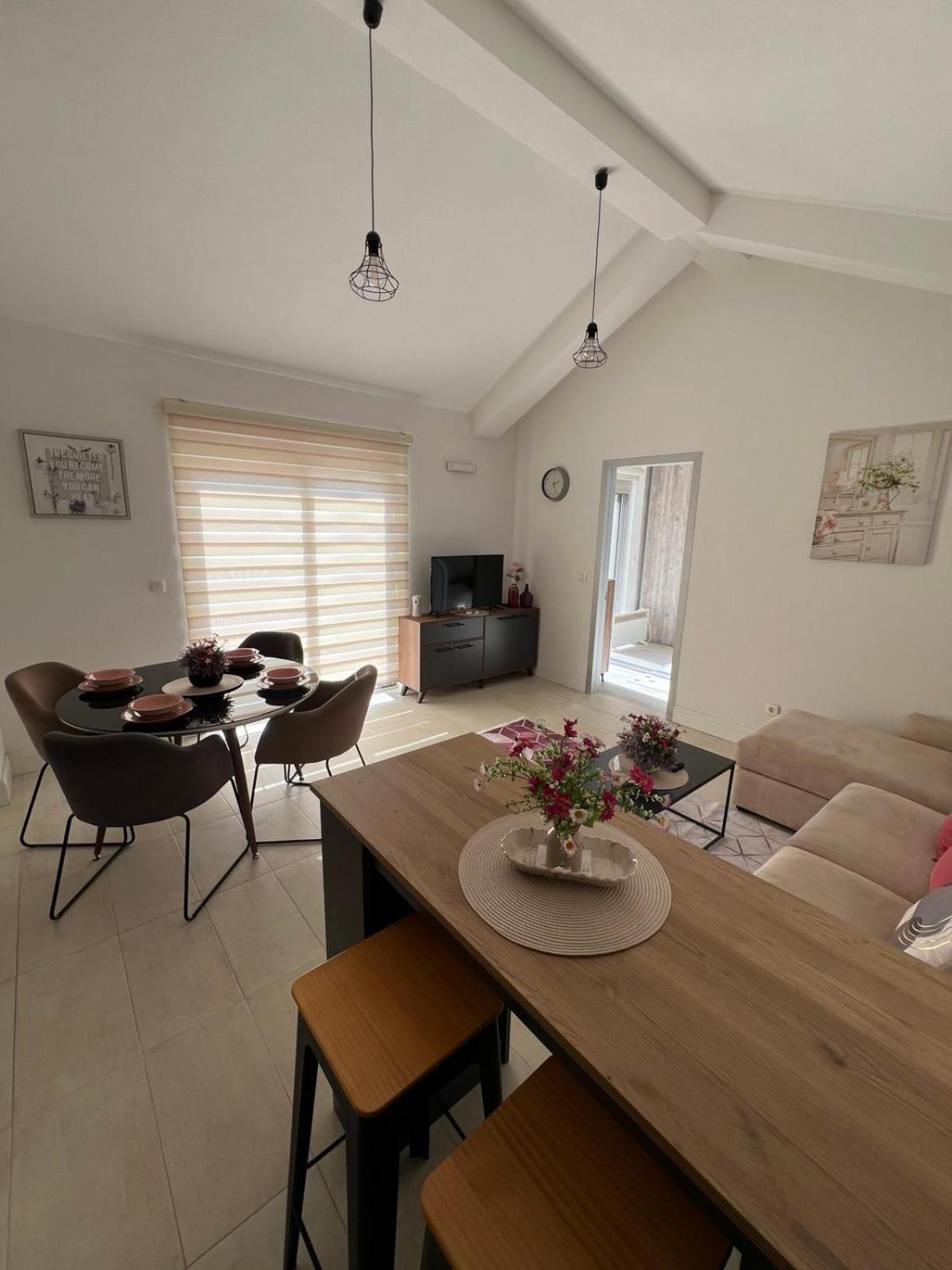 Casa Del Sole Lux Apartment Котор Екстериор снимка