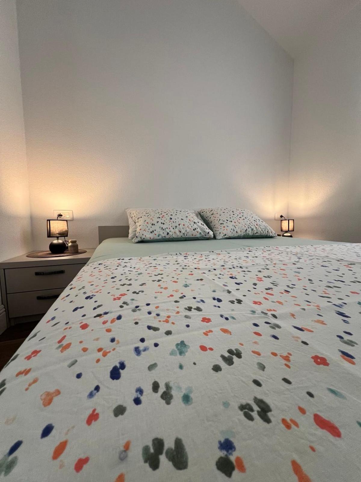 Casa Del Sole Lux Apartment Котор Екстериор снимка