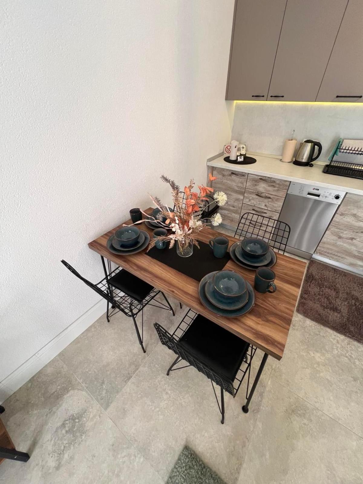 Casa Del Sole Lux Apartment Котор Екстериор снимка