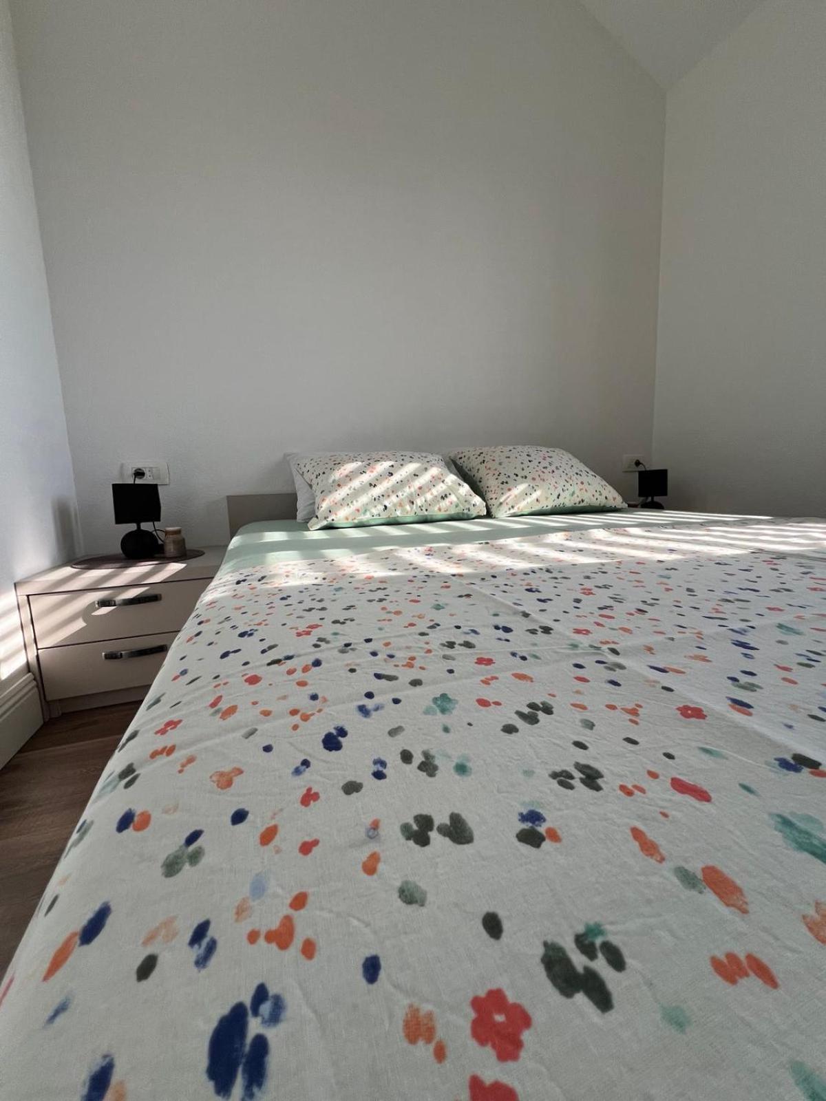 Casa Del Sole Lux Apartment Котор Екстериор снимка