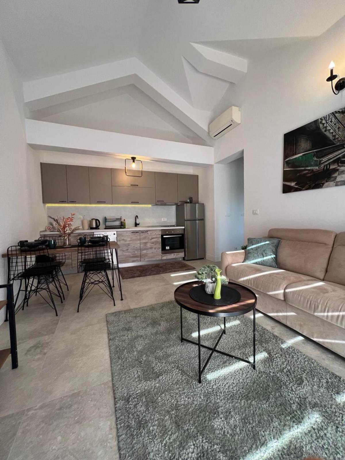 Casa Del Sole Lux Apartment Котор Екстериор снимка