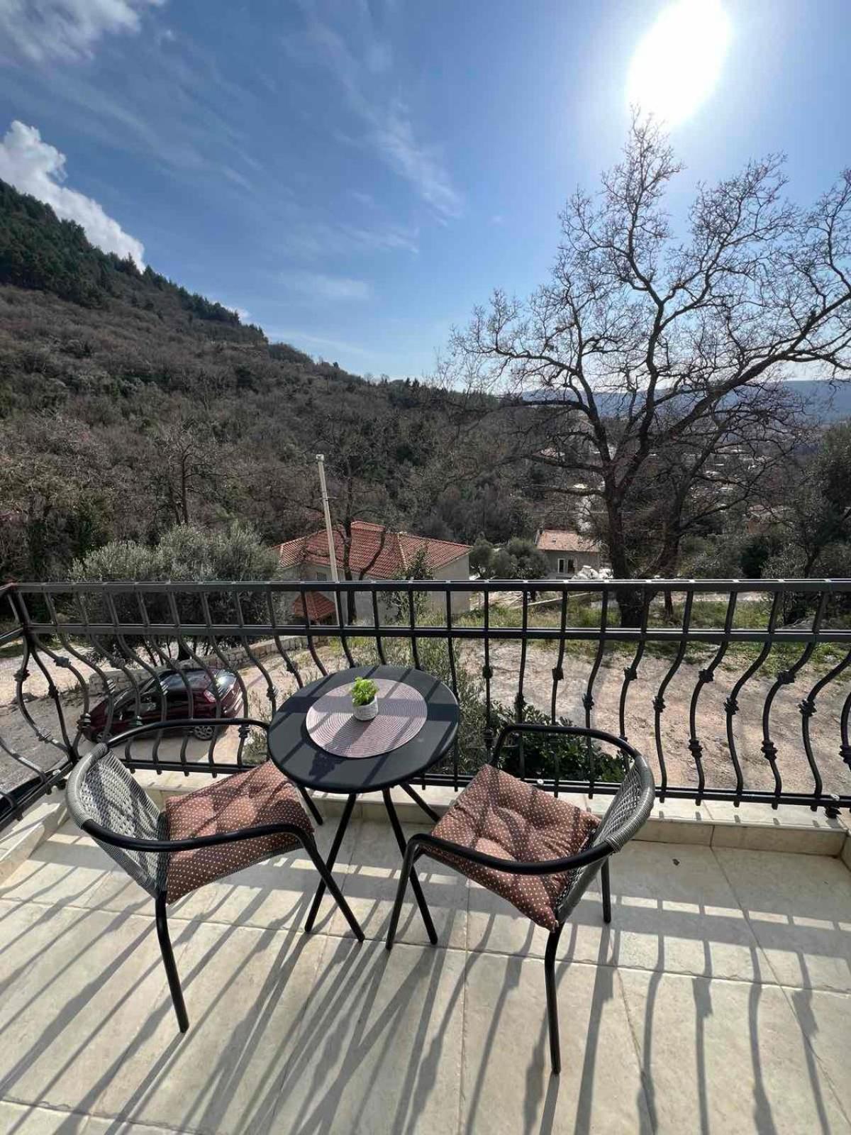 Casa Del Sole Lux Apartment Котор Екстериор снимка